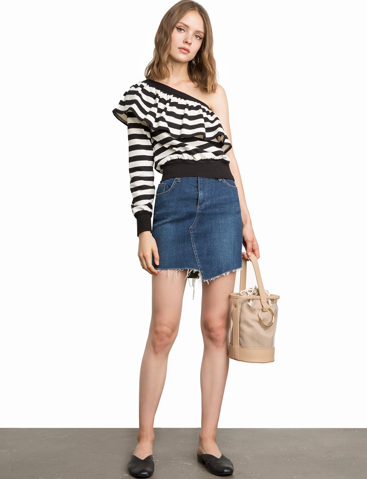 Striped Ruffled One Shoulder Sweatshirt