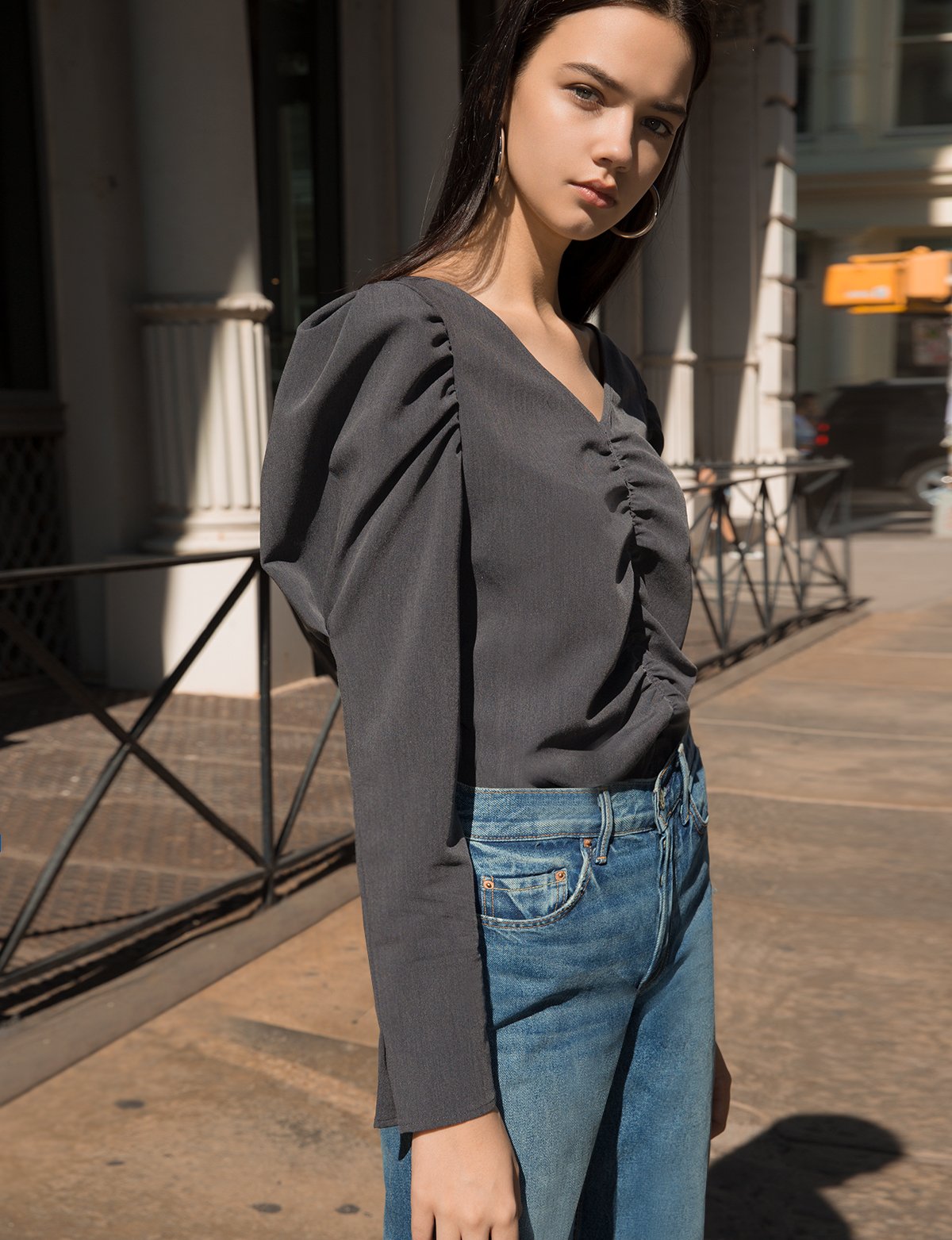 VIE GREY PUFFY SLEEVE RUCHED TOP
